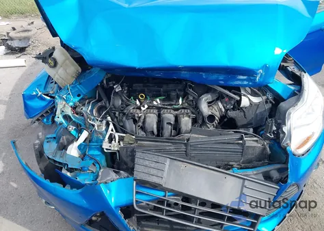 2014 Ford Focus Se from USA, damaged, VIN 1FADP3F27EL418929